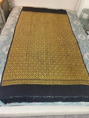 pashmina shawl/ Banorasi/ Brocade Black and Gold Patterned Scarf Wrap